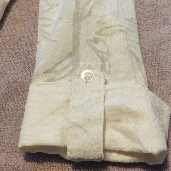 Bamboo Traders Ivory Button Down Blouse Sz Medium - Picture 6 of 8